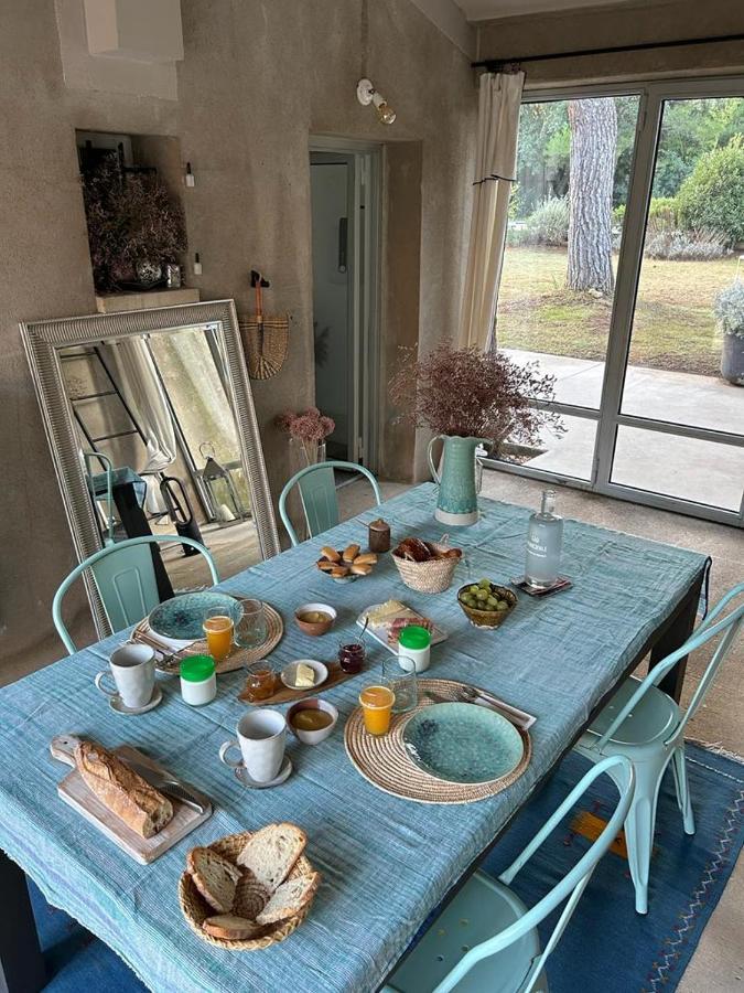 Maison Les Chenes Eygalieres  Bagian luar foto